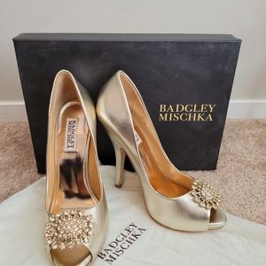 Badgley Mischka pumps